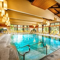 Johannesbad Hotel Palace (W) - ckmarcopolo.cz