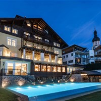 Hotel Villa Kastelruth - ckmarcopolo.cz