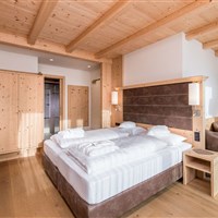 Hotel Villa Kastelruth - ckmarcopolo.cz