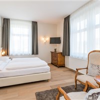 Hotel Villa Kastelruth - ckmarcopolo.cz