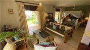 Pinewood Beach Resort & Spa 4*