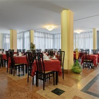 Hotel Palme & Suite & Royal - ckmarcopolo.cz