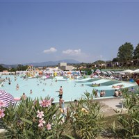 Sisan Family Resort - ckmarcopolo.cz