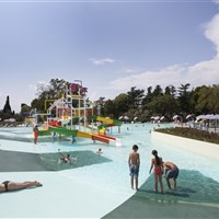 Sisan Family Resort - ckmarcopolo.cz