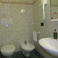 Hotel Latemar  (léto / Sommer) - ckmarcopolo.cz