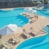 Bluesun Hotel Neptun & Depandance Maslinik - ckmarcopolo.cz