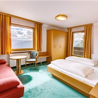 Sporthotel Hochlienz (S) - ckmarcopolo.cz