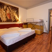 Hotel Cristallo Club - ckmarcopolo.cz