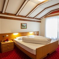 Hotel Stella Alpina - ckmarcopolo.cz