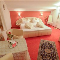 Hotel-Pension Dorothy (S) - ckmarcopolo.cz