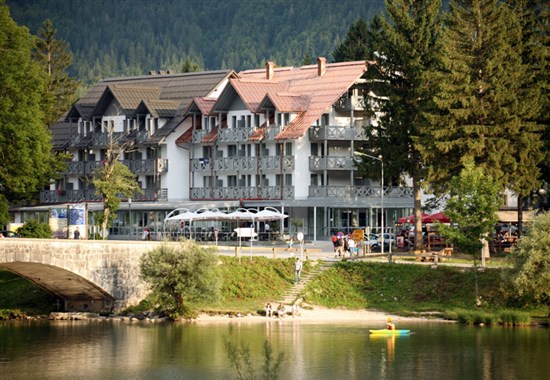 Hotel Jezero Bohinj - Slovinsko - 