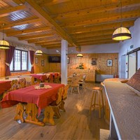 Hotel Piaz - zima - ckmarcopolo.cz