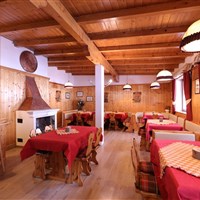 Hotel Piaz - zima - ckmarcopolo.cz