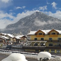 Hotel Piaz - zima - ckmarcopolo.cz