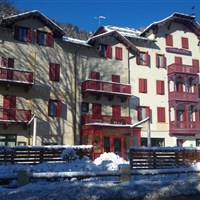 Hotel Piaz - zima - ckmarcopolo.cz