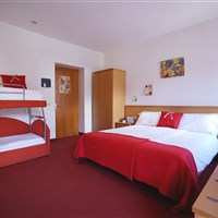 Hotel Piaz - zima - ckmarcopolo.cz