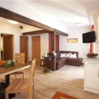 Apartmány Fliana (S) - ckmarcopolo.cz