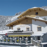 Familienhotel Berghof (W) - ckmarcopolo.cz