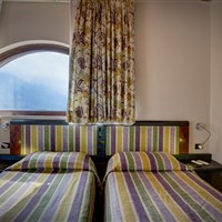 Hotel Leonardo da Vinci - ckmarcopolo.cz