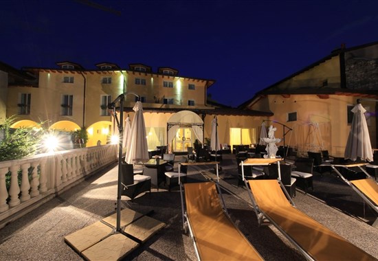 Hotel Borgo dei Poeti Wellness Resort & Spa - Itálie