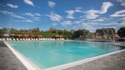 Garda Village****