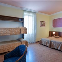 Parkhotel Jolanda - ckmarcopolo.cz