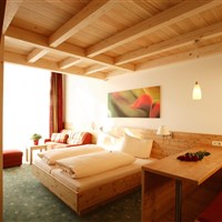 Hotel Leonhard (S) - ckmarcopolo.cz