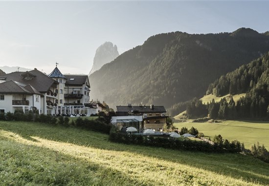 Hotel Alpenheim Charming & Spa - Dolomity - 