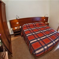 Hotel Lory - ckmarcopolo.cz