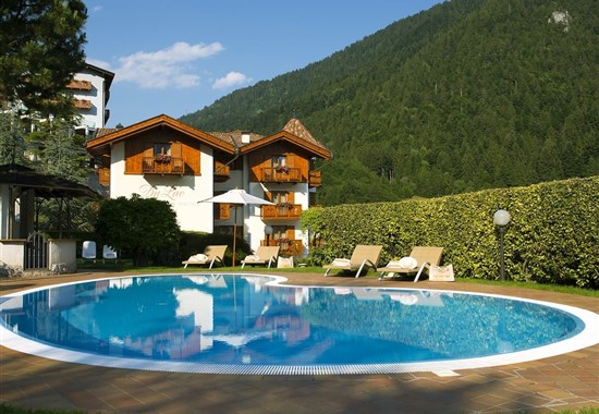 Hotel Du Lac Vital Mountain (léto/Sommer) - Molveno - 