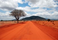 Výlet od moře na safari - NP Tsavo East - 3 dny