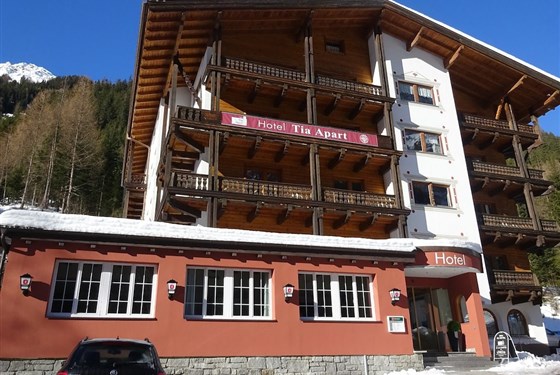 Marco Polo - Tia Apart (W) - 