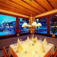 Hotel Arlberg (W) - ckmarcopolo.cz