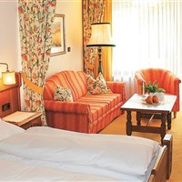 Hotel Zum Stern (W) - ckmarcopolo.cz