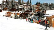 Almdorf Homes ***