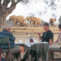 Satao Camp Tsavo East - Keňa_Tsavo East_Satao Camp_ - ckmarcopolo.cz