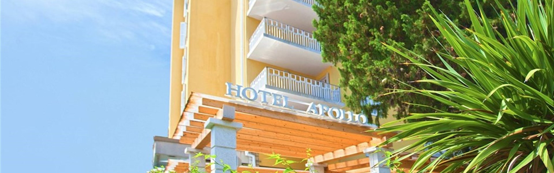 Life Class Hotel Apollo (S) - 