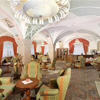 Schloss Hotel Dolomiti - ckmarcopolo.cz