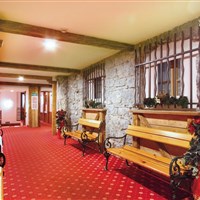 Schloss Hotel Dolomiti - ckmarcopolo.cz