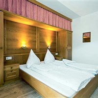 Hotel Hasenauer (S) - ckmarcopolo.cz