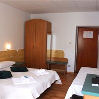 Albergo Varone - ckmarcopolo.cz