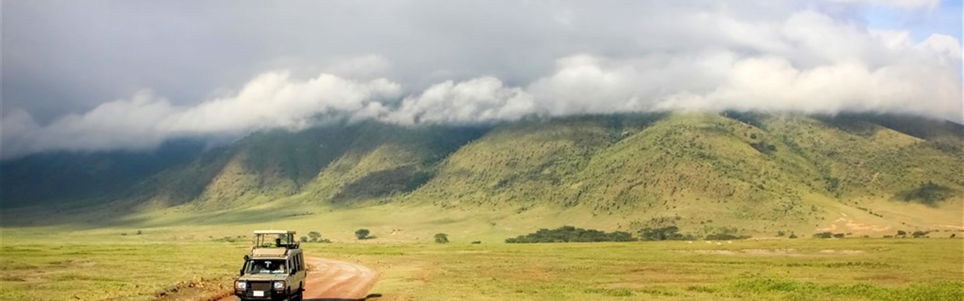 Zázraky Afriky: Velká migrace v Serengeti a kráter Ngorongoro a odpočinek na rajském Zanzibaru - 
