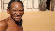 Expedice jižní Afrikou - Jihoafrická republika, Namibie, Botswana a Zimbabwe - Namibie_dovolena_san_bushman
