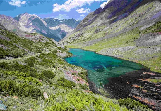 Kyrgyzstán - rajská příroda jezer a hor - Asie - Kyrgyzstan