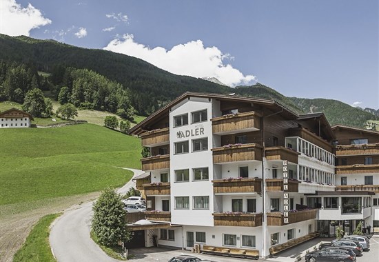 Hotel Adler (léto/Sommer) - Jižní Tyrolsko - 