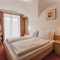 Hotel Brötz - ckmarcopolo.cz