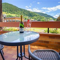 Hotel Kolmhof (S) - ckmarcopolo.cz