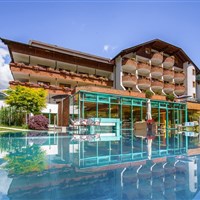 Hotel Kolmhof (S) - ckmarcopolo.cz