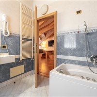 Schloss Hotel Dolomiti - ckmarcopolo.cz