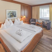 Gartenhotel CRYSTAL (S) - ckmarcopolo.cz